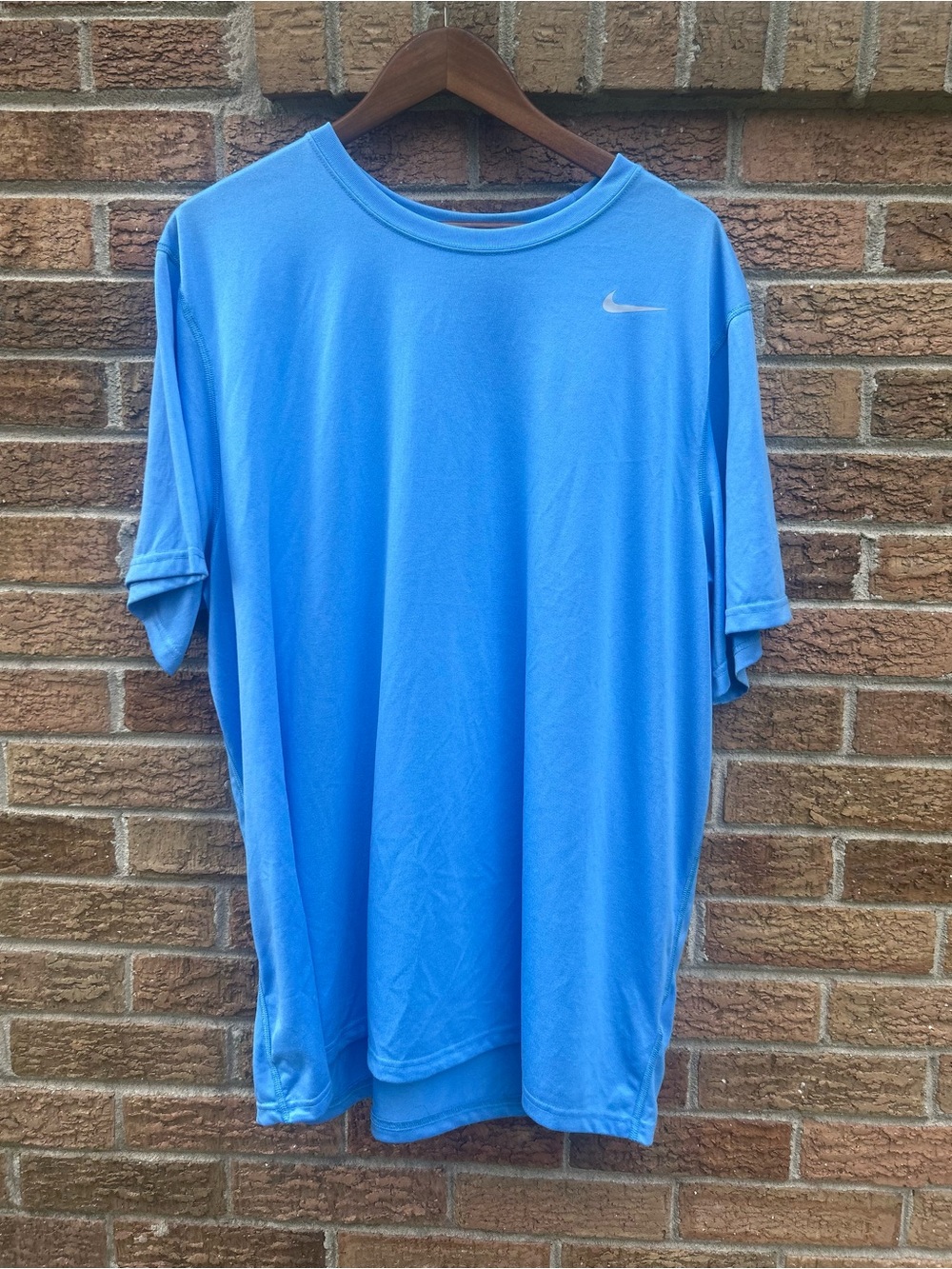 Nike Men’s Light Blue Short Sleeve Dri-FIT Tee XXL